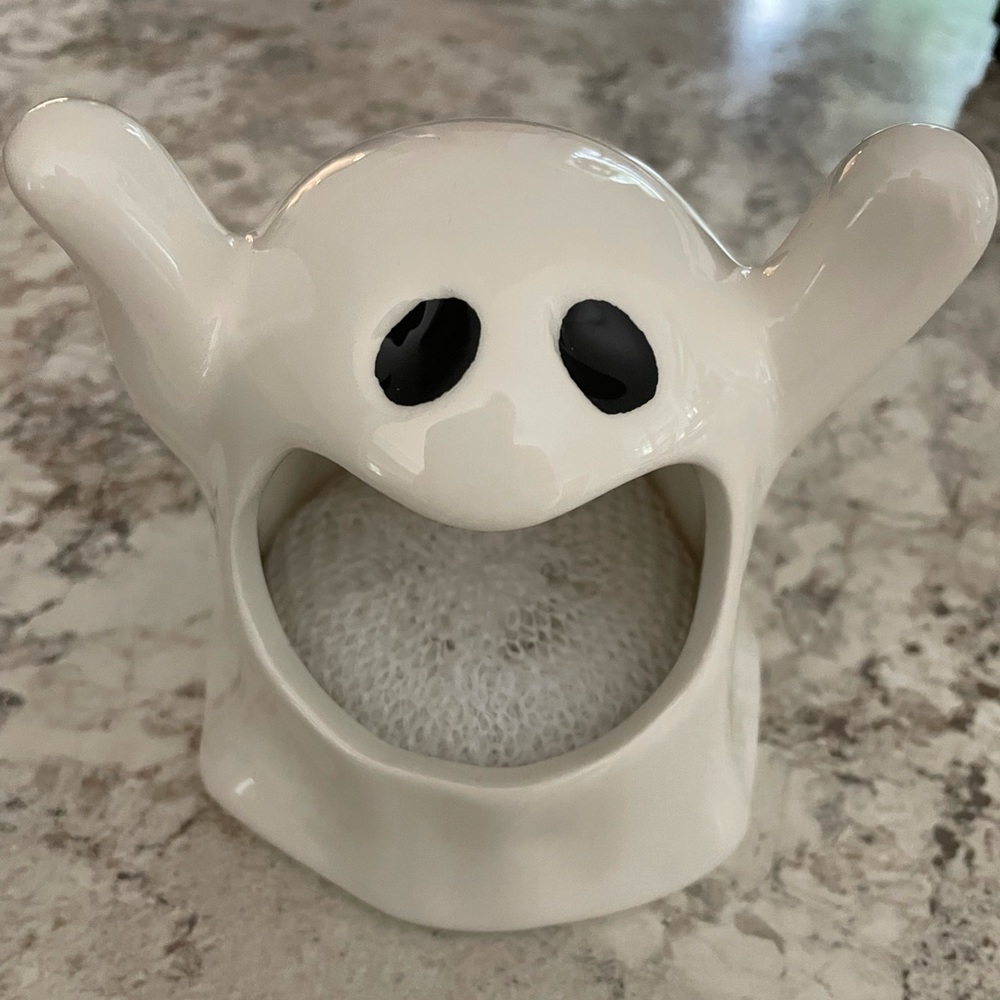 Ghost Kitchen Sponge Holder